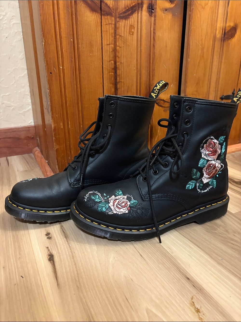 Dr. Martens Black Leather Lace-Up Boots with Embroidered Roses Vonda